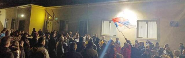 Protest i u Vinarcu koje ima desetak odbornika