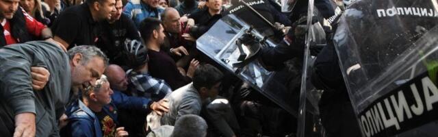 "Bacili su biber-sprej sa primesama NEUROTOKSINA, udarali su nas sve u prvom redu"