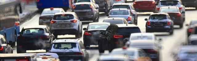 Zašto Srbi toliko trube u saobraćaju? Sve otkrivaju taksisti i stručnjaci