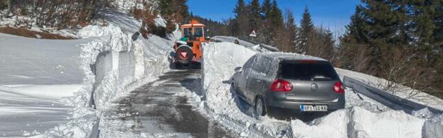 Ako se zaglavite, ovu stvar nikako ne radite! Hitno upozorenje spasilaca nakon izvlačenja ljudi iz smetova!