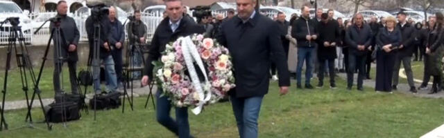 Грачаница се сећа 1999. године: парастос и венци за жртве НАТО агресије