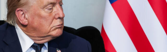 Трамп: Сада решавамо Украјину
