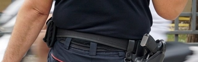 VIC DANA Izvređao policajca zbog kazne