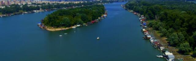 Da li je moguće da je ovo ista Sava koja protiče kroz Beograd? Ovako izgleda reka koju niko ne uništava (VIDEO)