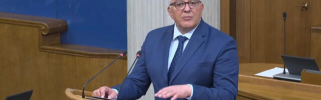 I Andrija Mandić predložio Trampa za Nobelovu nagradu