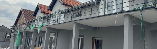 Kuća Marjanovića potpuno neprepoznatljiva: Prodao je za 200.000€, postavljene kamere, majatori uveliko rade