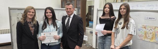 Likovni konkurs „Crtež“ okupio nadarene učenike u Novom Pazaru