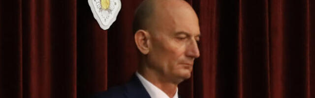Mladenović uputio javni poziv bivšim stranačkim kolegama da napuste SNS