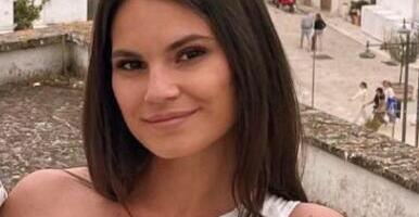 UČITELJICA (30) PREMINULA NEKOLIKO DANA NAKON POROĐAJA! Tragedija u Skadru: Rodila bliznakinje, građani podelili apel, ali nije izdržala! (FOTO)