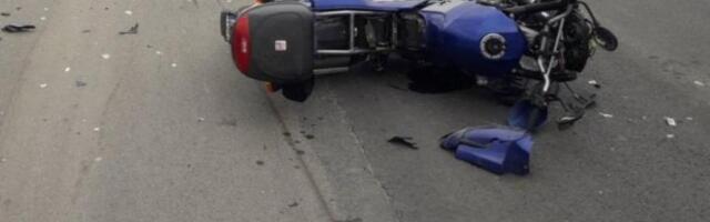 Motociklista sleteo s puta i udario u zid! Užas na putu Užice - Zlatibor