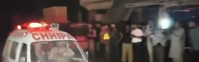 TERORISTIČKI NAPAD U PAKISTANU: Napadnut objekat paravojne jedinice, ima mrtvih (VIDEO)