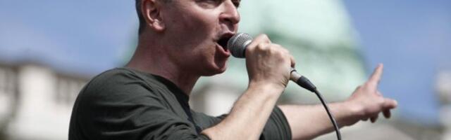 KUKU I LELE! ŠTA BI BILO KAD BI OVI VODILI DRŽAVU?! Ćuta i 'Žene u crnom' traže: da Srbija zarati sa Rusijom!