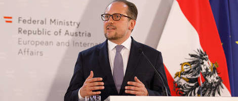 Austrijski šef diplomatije pozitivan na COVID nakon EU sastanka