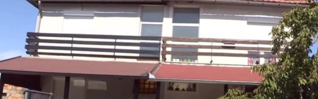 OVO JE PORODIČNA KUĆA UROŠA STANIĆA U STARČEVU: Komšija progovorio o njegovom odnosu sa OCEM Milanom: "STALNO IDE U CRKVU, POBOŽAN JE!"  (VIDEO)