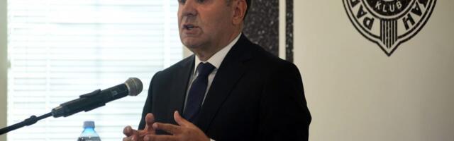 PRETERUJE SE O UTICAJU POLITIKE NA SPORT, DRŽAVA IPAK MORA DA POMOGNE: Rasim Ljajić o brojnim temama koje će podići mnogo prašine!