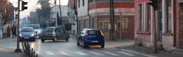 Semafor na raskrsnici ulica Mlinska i Nikole Skobaljića ne radi, iz budžeta plaćeno za održavanje