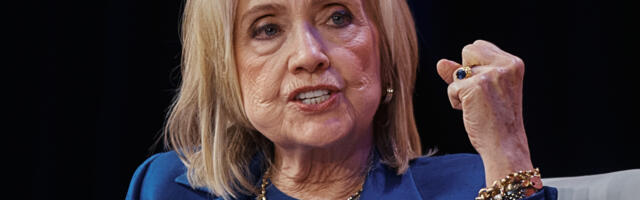 Hilari Klinton poslanicima Predstavničkog doma rekla da nije znala za zločine i da se ne seća susreta sa Epstinom, sutra saslušanje Bila Klintona