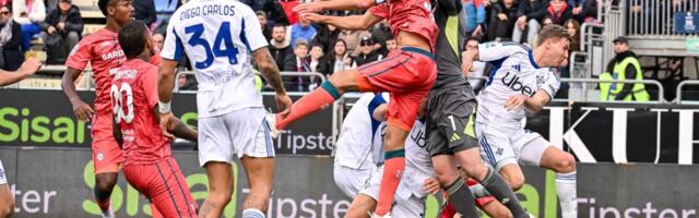 KOMO KIKSNUO U BORBI ZA LIGU ŠAMPIONA: Udineze odoleo, Juventus ima šansu