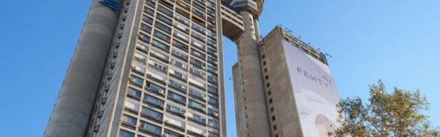 RESTORAN NA VRHU GENEKS KULE TREBALO JE DA SE ROTIRA, ALI NIKAD NIJE! Istina je otkrivena decenijama kasnije, a mehanizam I DANAS MOŽE DA SE POKRENE!