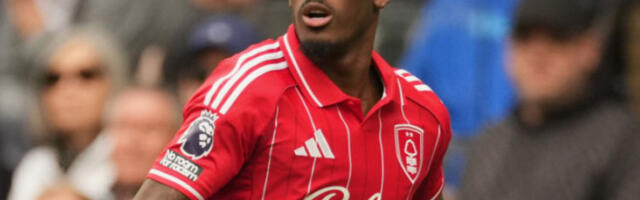 Фудбалер Нотингем Фореста Калум Хадсон-Одој успешно оперисан