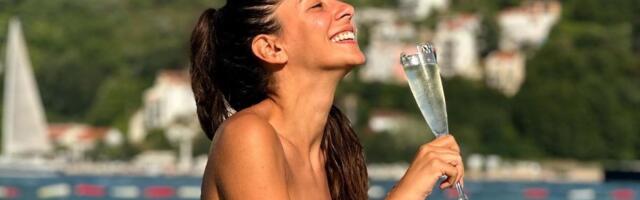 "Usred centra grada je hteo da mi liže noge!" Naša glumica šokirala priznanjem, dobila nepristojnu ponudu