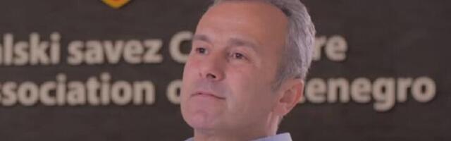 Da li je Savićević izgubio poverenje, delegati traže izbore…