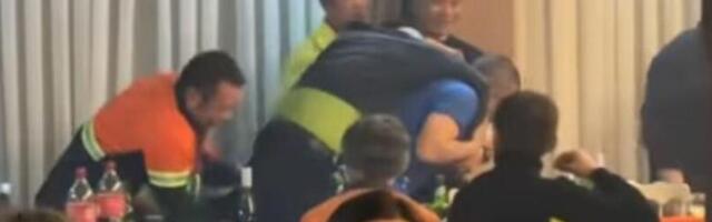 KINEZ SE MALO ZANEO SA RAKIJOM, PA GA IZNELI KAO BADNJAK: Internet eksplodirao zbog snimka sa srpskog veselja!