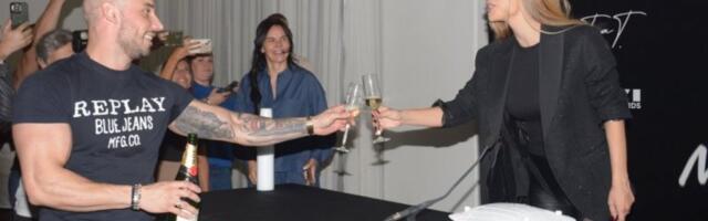 EVO ČIME SE BAVI BUDUĆI MLADOŽENJA! Tea Tairović pronašla ljubav u svom timu - OVAJ DETALJ će vas šokirati! (GALERIJA)