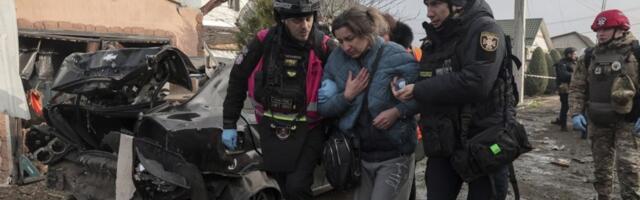 Rusi napalu luku u Odesi: Osmoro stradalo, pogođena i platforma za bušenje na naftnom i gasnom polju