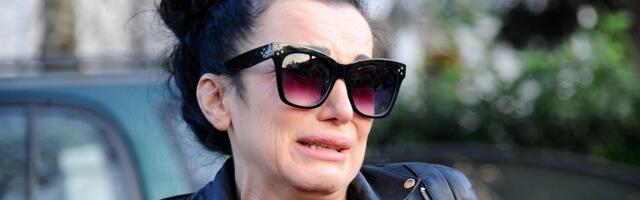 Bio sa tri žene u isto vreme, maloletnoj pevačici napravio dete, pa je varao: Ona ostavila ćerku na selu, a sve se saznalo nakon nekoliko decenija