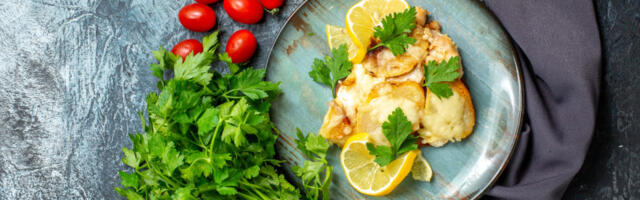 Kremasti zapečen pileći file sa limunom: Sjajan ručak, na brzinu (RECEPT+VIDEO)