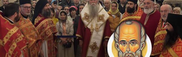 PRED MOŠTIMA SVETOG NIKOLE: Mitropolit Joanikije služio liturgiju u Italiji pred vernicima iz regiona