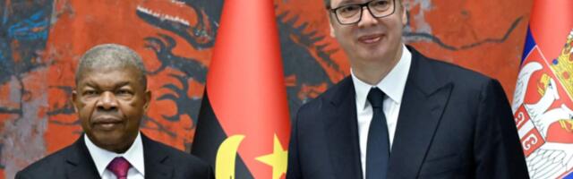 Predsednik Vučić i predsednik Angole razmenili najviša odlikovanja: Potpisano 10 važnih sporazuma