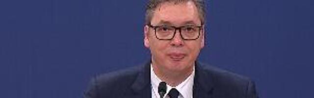 Вучић: Сачували смо финансијску стабилност, курс динара чврст као стена