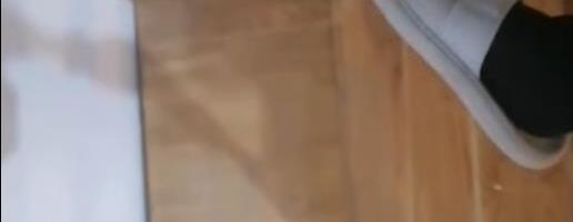 VESNA IZ SOMBORA PLATILA MAJSTORU 1.600 EVRA, A DOBILA SKALAMERIJU Cela Srbija se krsti, pa kakve su ovo stepenice?! "A mene majstor ubeđuje..." (VIDEO)