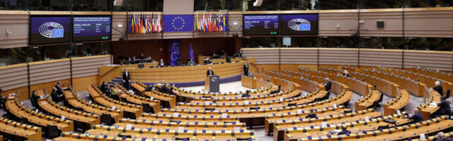 "PUTIN I RUSIJA SU DANAS IZGUBILI": Zvanično je, Evropa zabranjuje sav uvoz ruskog gasa od 1. JANUARA! Usvojen KLJUČNI zakon