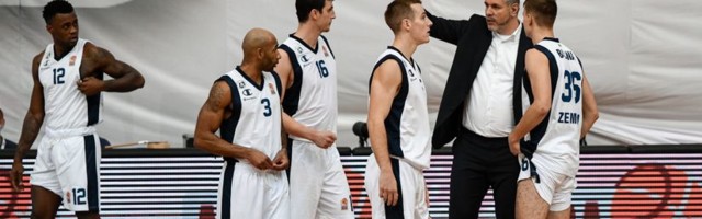 Dreksel umalo do tripl-dabla, 23 poena i indeks 46! Mladost ubedljiva protiv Rabotničkog