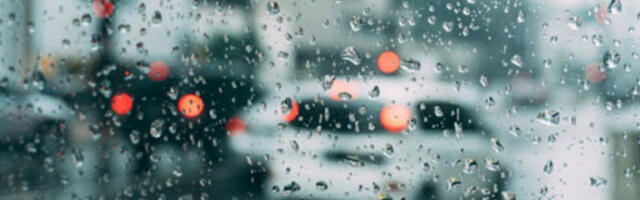 У Бачкој, Срему, на западу и југозападу земље киша, на планинама снег