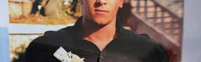 KO JE ĆALETOV SIN ZA KOGA TVRDE DA IMA SNIMAK INTIMNOG ODNOSA S MAJOM MARINKOVIĆ?! Bio s pola estrade, bahanališe se besnim kolima, a evo odakle mu silan novac