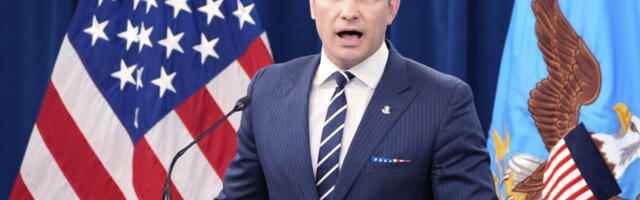 AMERI HITNO SKINULI SVOG ČOVEKA Moraće u penziju - Zabrinutost raste....