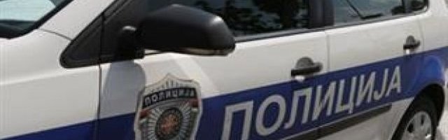 UHAPŠEN MUŠKARAC IZ SUBOTICE (39) Za vreme policijskog časa obio dva automobila, pronađena i droga