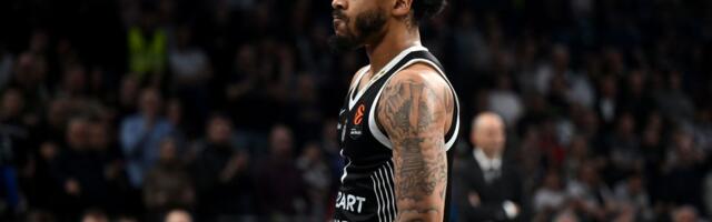 Kad Partizan igra, triler je zagarantovan: Čak ni protiv Asvela ne može "lako", Džons sa penala doneo četvrti trijumf u nizu Parnog valjka /VIDEO/