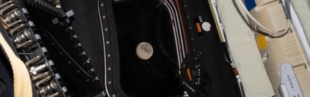 ASTRONAUTI MISIJE ARTEMIS II POSTAĆE DANAS LJUDI KOJI SU LETELI NAJDALJE OD ZEMLJE! Uskoro stižu na TAMNU stranu Meseca! (VIDEO)