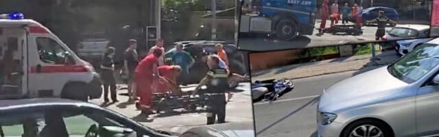 Teška saobraćajna nesreća na Mirijevu! Vozač kolima udario motocikistu (FOTO, VIDEO)