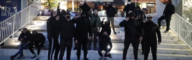 Članovi Levijatana na Cvetnom trgu uoči protesta građana