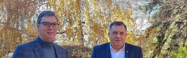 VUČIĆ SE SASTAO SA DODIKOM: