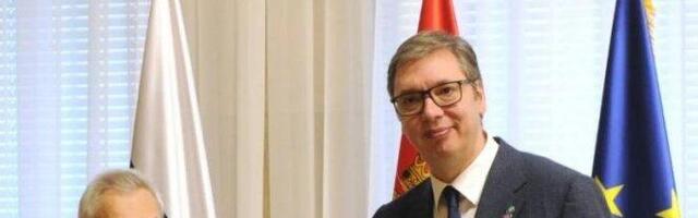 Informisao sam ambasadora o bezbednosnoj situaciji na KiM i pritiscima sa kojima se Srbi i Srbija suočavaju! Vučić se oglasio posle susreta sa Bocan Harčenkom