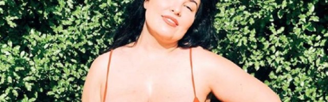 Rekli joj da se zapustila: U inat ispozirala GOLA!