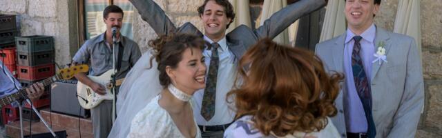 "Šta znači "maća" i tajna pesme "Marama plava": Skrivene poruke u seriji „Tvrđava“ koje niste primetili