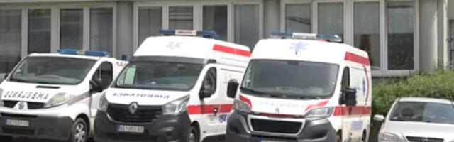 Nesreća na Kragujevačkom putu: Dve osobe teško povređene, lekari im se bore za život